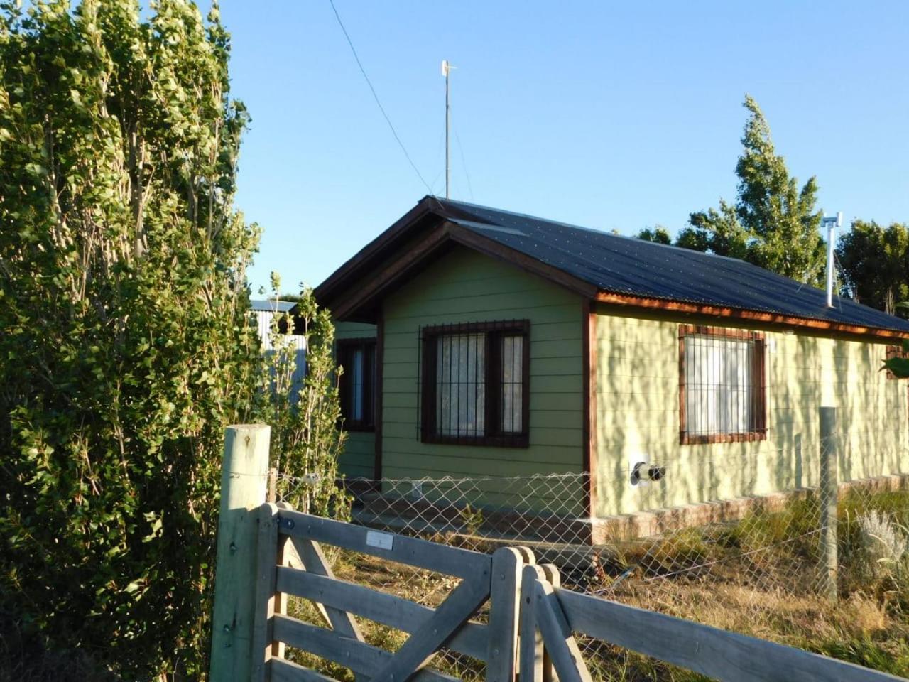 Cabanas Los Coirones El Calafate Extérieur photo